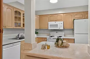 510 Orange Dr, Altamonte Springs, FL 32701 - Photo 11