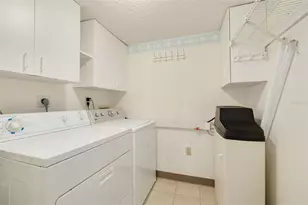 1882 Pine Ridge Way W, Palm Harbor, FL 34684 - Photo 23