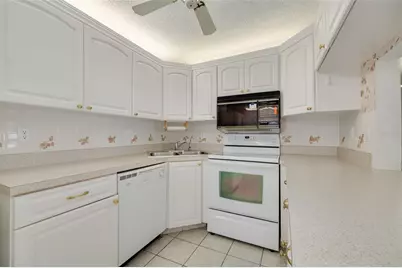 1882 Pine Ridge Way W #C2, Palm Harbor, FL 34684 - Photo 13