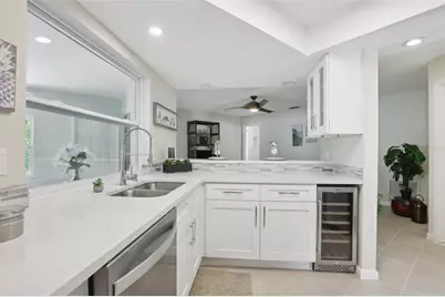 7698 Cardiff Court, Saint Petersburg, FL 33709 - Photo 19