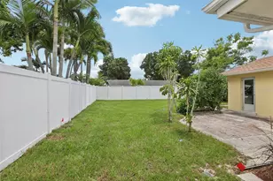 7698 Cardiff Ct, Saint Petersburg, FL 33709 - Photo 49