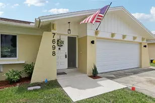 7698 Cardiff Ct, Saint Petersburg, FL 33709 - Photo 3