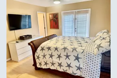 419 Kentucky Avenue, Crystal Beach, FL 34681 - Photo 17