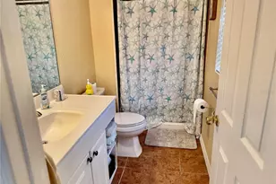 419 Kentucky Ave, Crystal Beach, FL 34681 - Photo 15