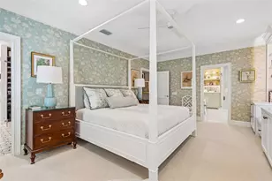 2414 W Country Club Ave, Tampa, FL 33611 - Photo 21