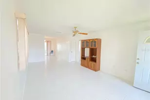 5105 Rose Pl N, Pinellas Park, FL 33782 - Photo 9