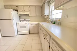 5105 Rose Pl N, Pinellas Park, FL 33782 - Photo 15