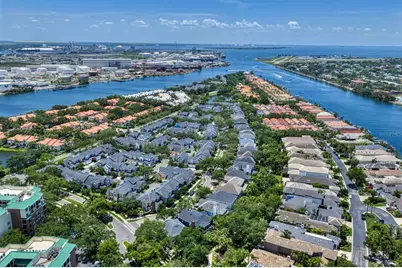 903 Harbour Bay Drive, Tampa, FL 33602 - Photo 47