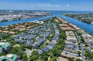 903 Harbour Bay Dr, Tampa, FL 33602 - Photo 47