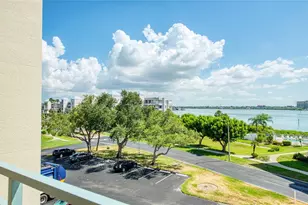 7984 Sailboat Key Blvd S, Saint Petersburg, FL 33707 - Photo 27