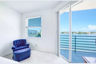 7984 Sailboat Key Boulevard S #303, Saint Petersburg, FL 33707 - Photo 19