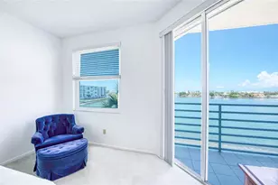 7984 Sailboat Key Blvd S, Saint Petersburg, FL 33707 - Photo 23