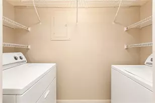 115 112th Ave NE, Saint Petersburg, FL 33716 - Photo 21