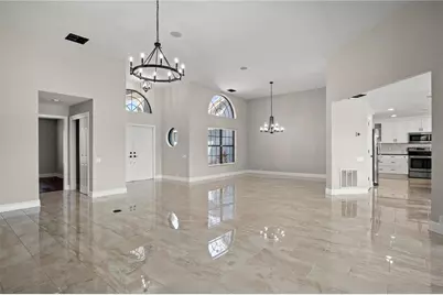 5104 E Longboat Boulevard, Tampa, FL 33615 - Photo 11