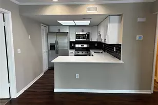 8350 Savannah Trace Cir, Tampa, FL 33615 - Photo 19