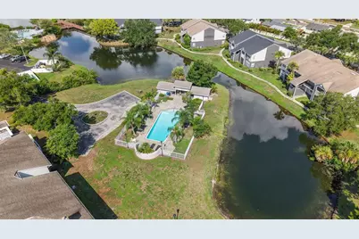 8350 Savannah Trace Circle #1703, Tampa, FL 33615 - Photo 15