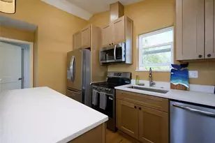 2324 1/2 Burlington Ave N N, Saint Petersburg, FL 33713 - Photo 5