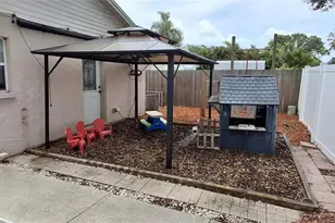 6944 Buhrley Terrace N, Saint Petersburg, FL 33709 - Photo 33