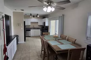 6944 Buhrley Terrace N, Saint Petersburg, FL 33709 - Photo 5