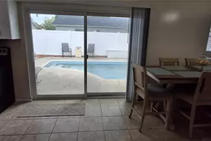 6944 Buhrley Terrace N, Saint Petersburg, FL 33709 - Photo 7