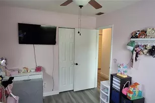 6944 Buhrley Terrace N, Saint Petersburg, FL 33709 - Photo 27