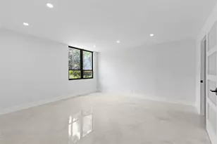 2614 Cove Cay Dr, Clearwater, FL 33760 - Photo 19