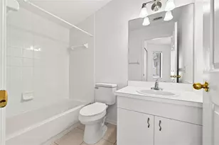 4176 Brentwood Park Cir, Tampa, FL 33624 - Photo 27