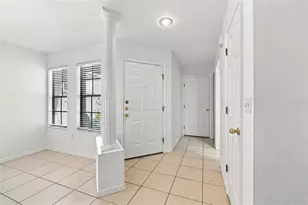 4176 Brentwood Park Cir, Tampa, FL 33624 - Photo 9