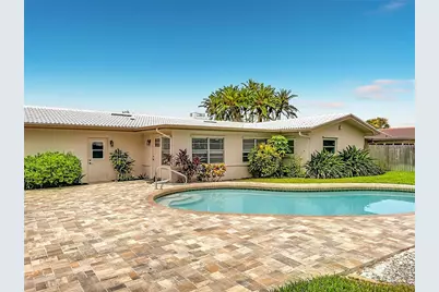2178 Waterside Drive, Clearwater, FL 33764 - Photo 5