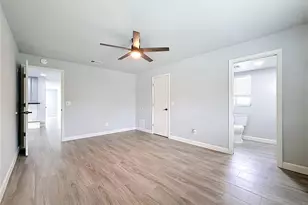 2178 Waterside Dr, Clearwater, FL 33764 - Photo 41