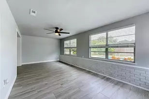 2178 Waterside Dr, Clearwater, FL 33764 - Photo 37