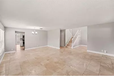 9160 136th Way, Seminole, FL 33776 - Photo 5