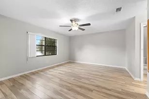 1409 Langley Dr, Sun City Center, FL 33573 - Photo 15