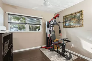 3280 56th Way N, Saint Petersburg, FL 33710 - Photo 23
