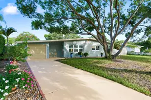 3280 56th Way N, Saint Petersburg, FL 33710 - Photo 1