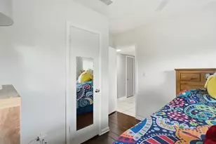 3280 56th Way N, Saint Petersburg, FL 33710 - Photo 21