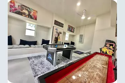 8937 Rocky Creek Drive, Tampa, FL 33615 - Photo 29