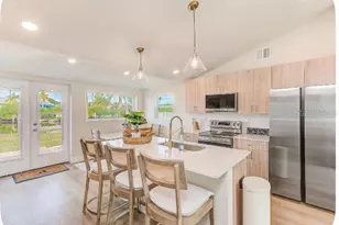8937 Rocky Creek Dr, Tampa, FL 33615 - Photo 11
