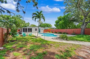 860 86th Ave N, Saint Petersburg, FL 33702 - Photo 35