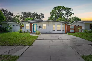 860 86th Ave N, Saint Petersburg, FL 33702 - Photo 1