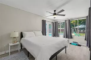 860 86th Ave N, Saint Petersburg, FL 33702 - Photo 21