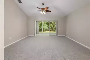 25342 Lexington Oaks Blvd, Wesley Chapel, FL 33544 - Photo 5