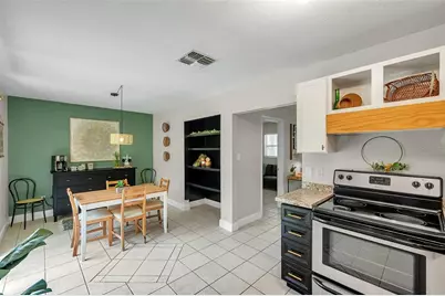 3371 N Bay Avenue, Crystal River, FL 34428 - Photo 9