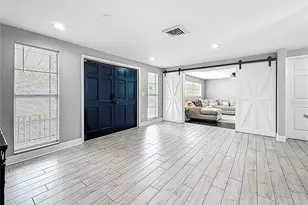 2449 66th Ave S, Saint Petersburg, FL 33712 - Photo 17