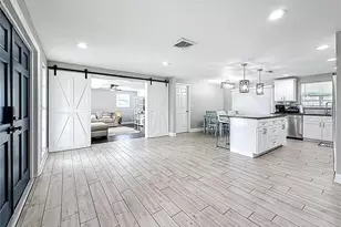 2449 66th Ave S, Saint Petersburg, FL 33712 - Photo 17
