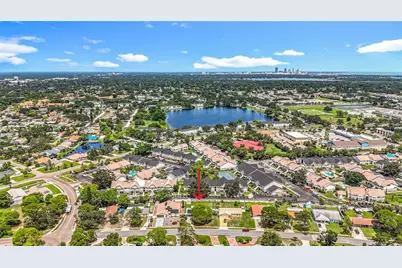 2449 66th Avenue S, Saint Petersburg, FL 33712 - Photo 3