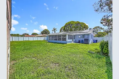 2449 66th Avenue S, Saint Petersburg, FL 33712 - Photo 45