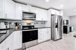 2449 66th Ave S, Saint Petersburg, FL 33712 - Photo 15
