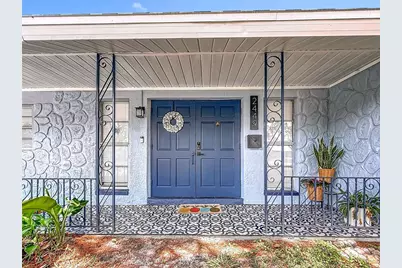 2449 66th Avenue S, Saint Petersburg, FL 33712 - Photo 3