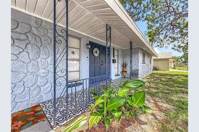 2449 66th Avenue S, Saint Petersburg, FL 33712 - Photo 7